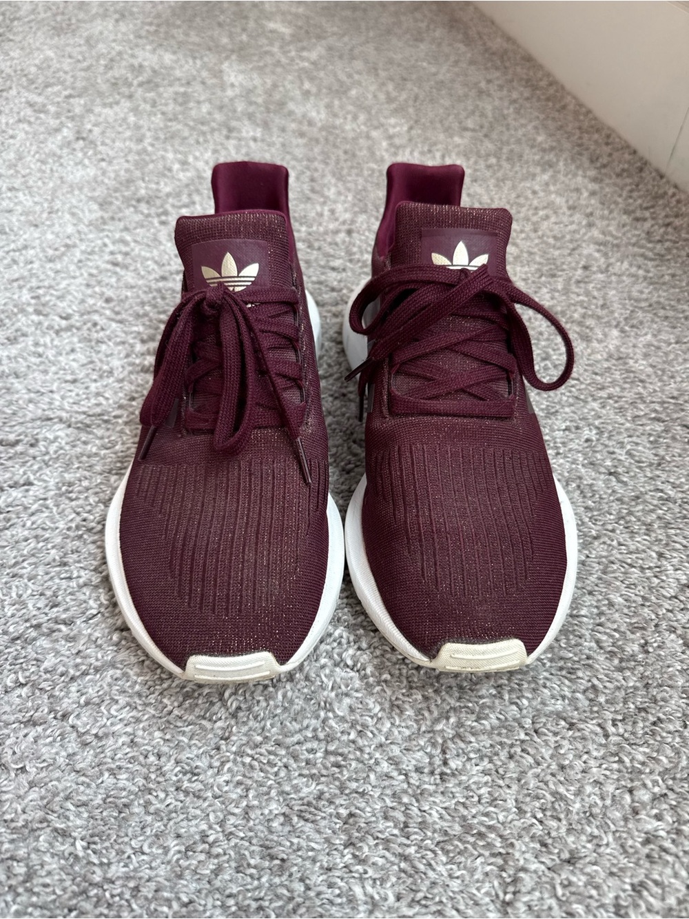 ADIDAS Swift Run